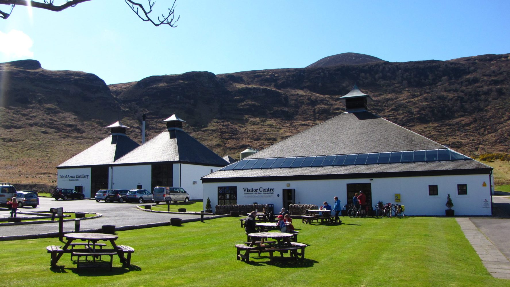 Lochranza Distillery Outside