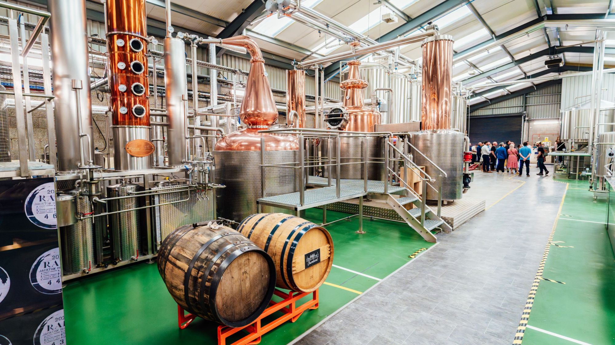 Photo Jackton Distillery 01 Whisky and gin pot stills at Jackton Distillery